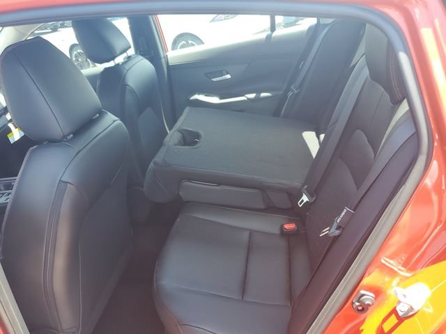 New 2026 Nissan Sentra SR w/ SR Premium Package FWD image 16