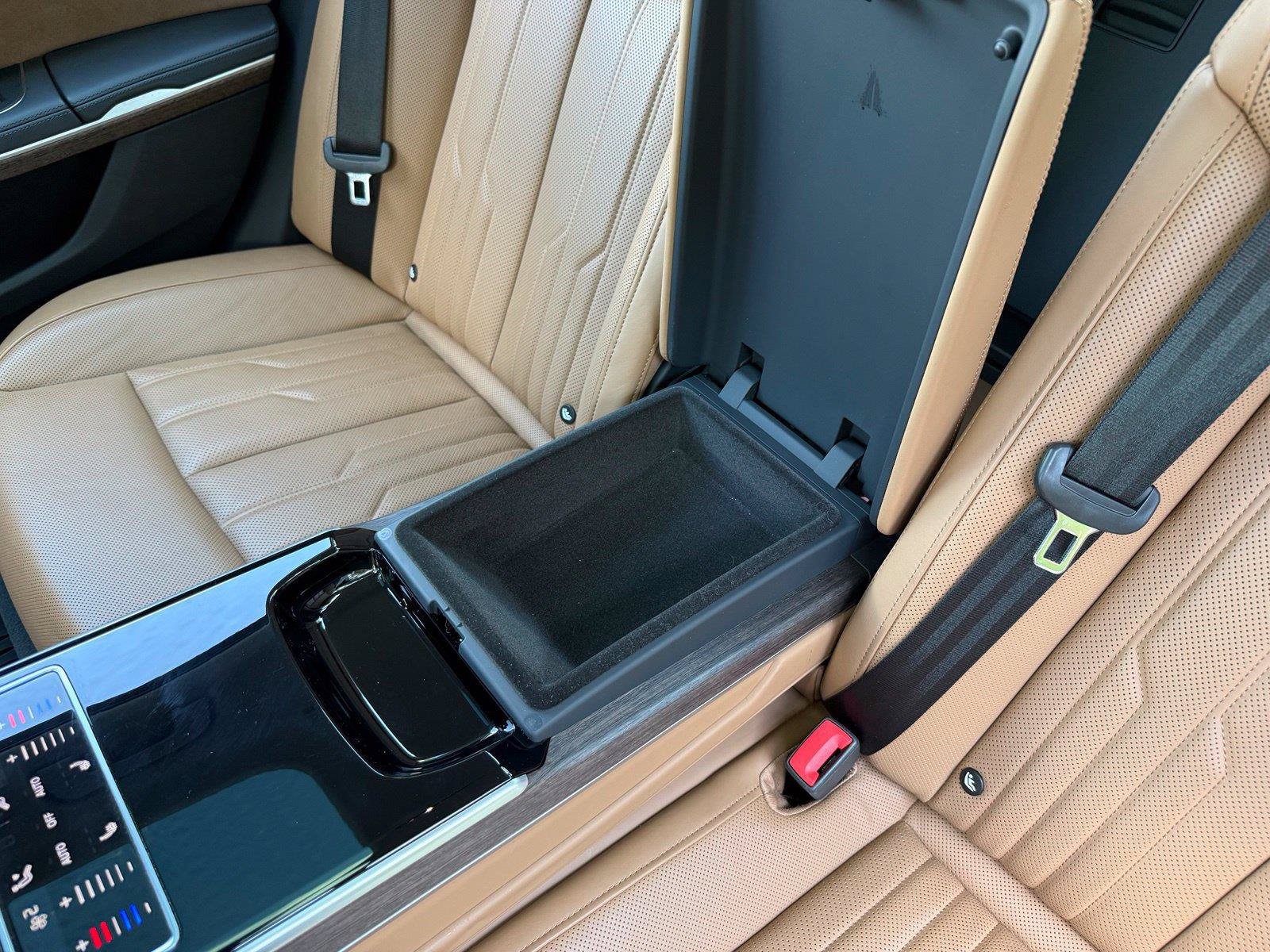 Used 2020 Audi A8 L 4.0T AWD/4WD image 32