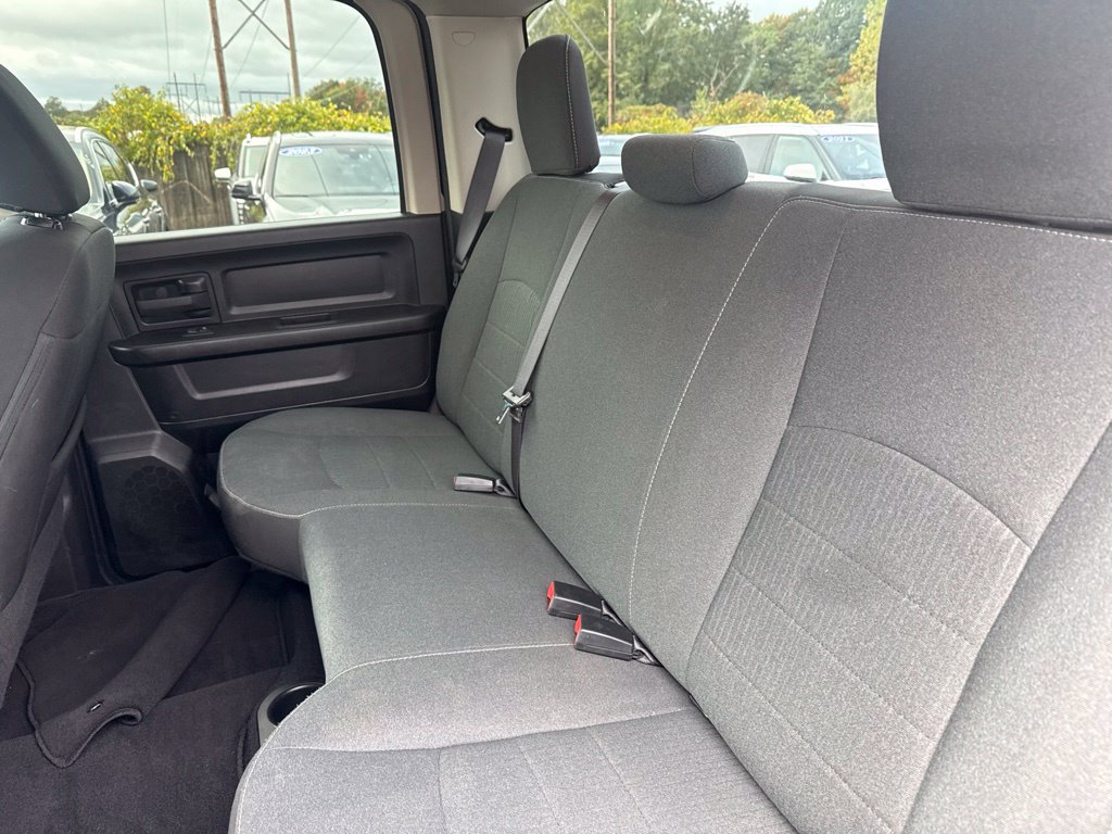 Used 2022 RAM 1500 Express w/ Wheel & Sound Group AWD/4WD image 17
