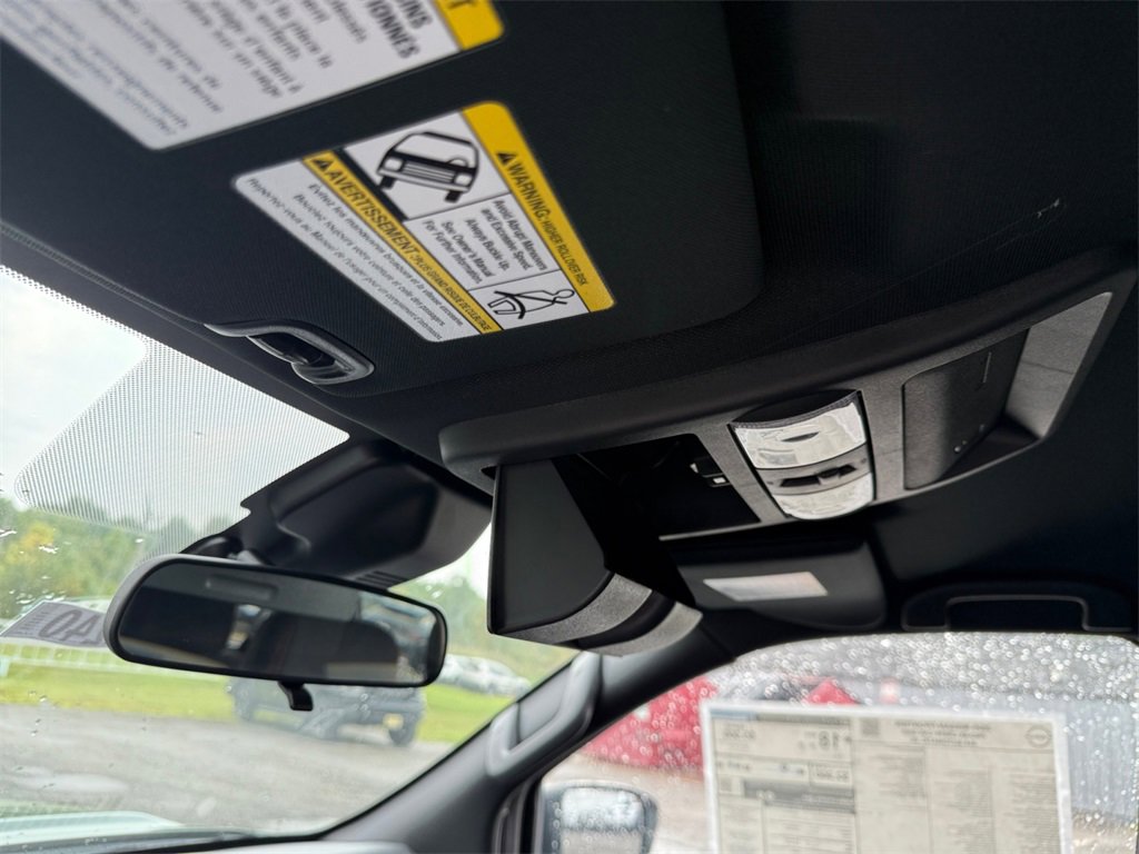 New 2025 Nissan Frontier PRO-4X w/ Interior Protection Package image 24