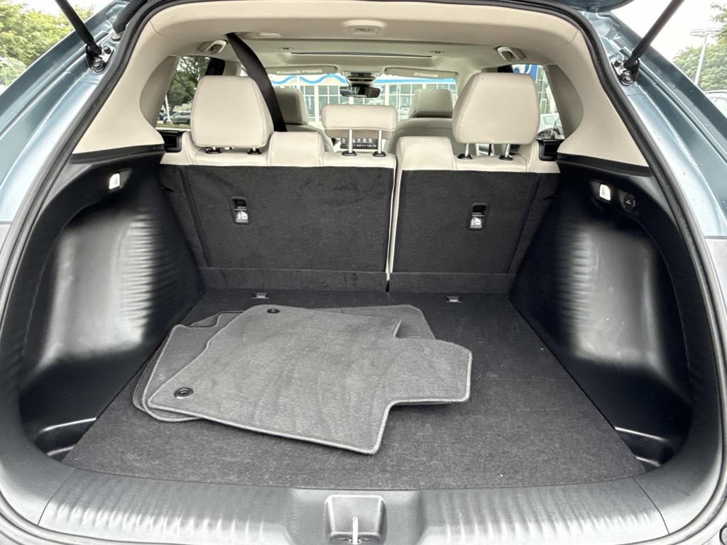 Certified 2025 Honda HR-V EX-L image 23