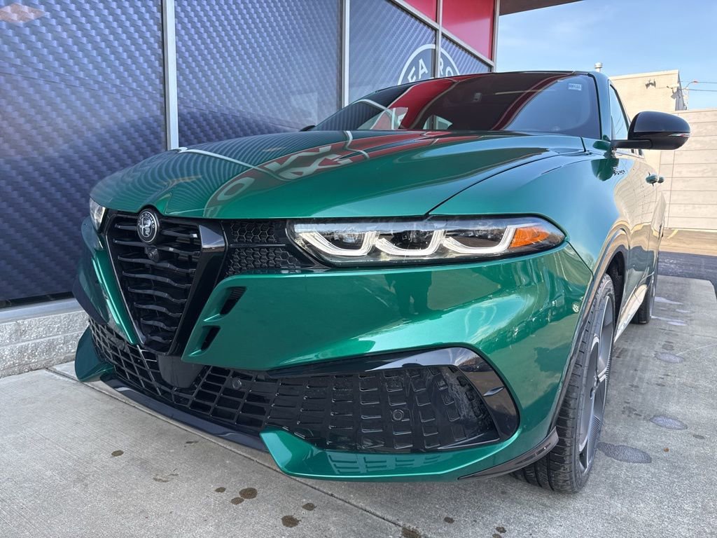 New 2026 Alfa Romeo Tonale w/ Active Assist Package image 10
