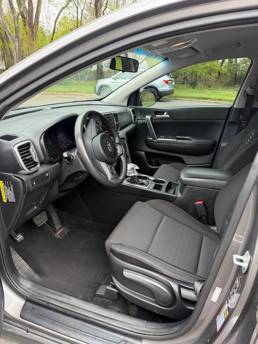 Used 2018 Kia Sportage LX AWD/4WD image 4