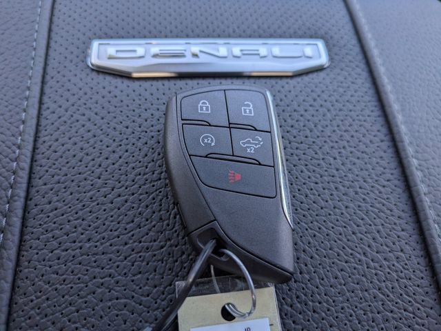 New 2026 GMC Sierra 2500 Denali w/ Denali Reserve Package image 33