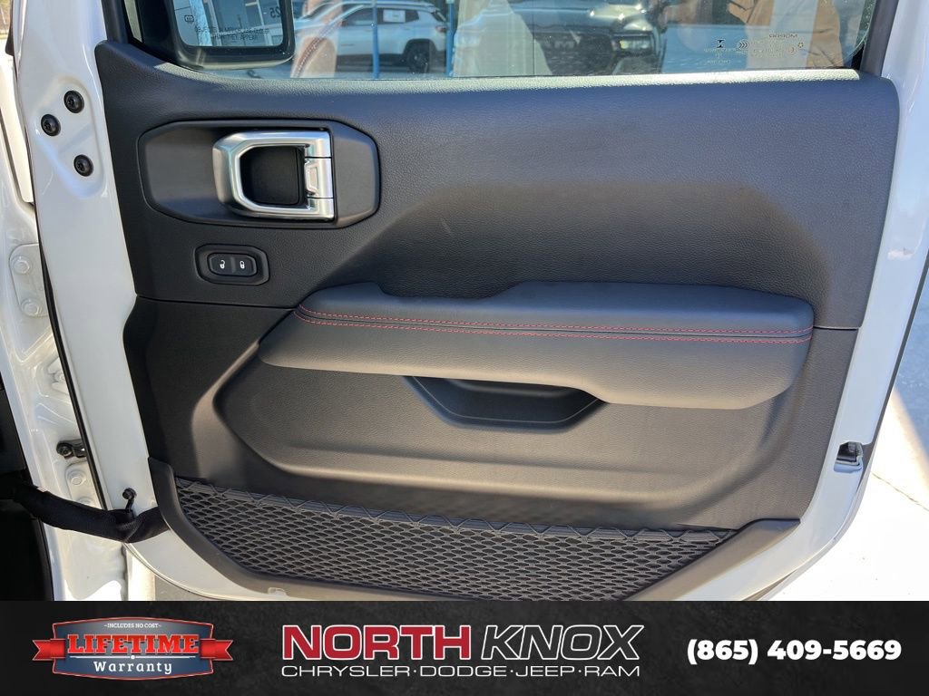 Used 2023 Jeep Gladiator Rubicon w/ Trailer Tow Package image 27