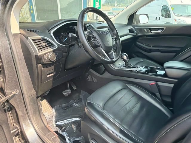 Used 2016 Ford Edge SEL w/ Equipment Group 201A AWD/4WD image 18