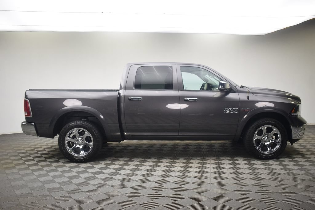 Used 2014 RAM 1500 Laramie w/ Convenience Group AWD/4WD image 10