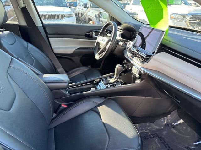 Certified 2022 Jeep Compass Limited w/ Elite Group image 13