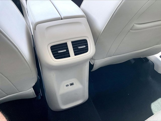Used 2021 Buick Envision Essence FWD image 25