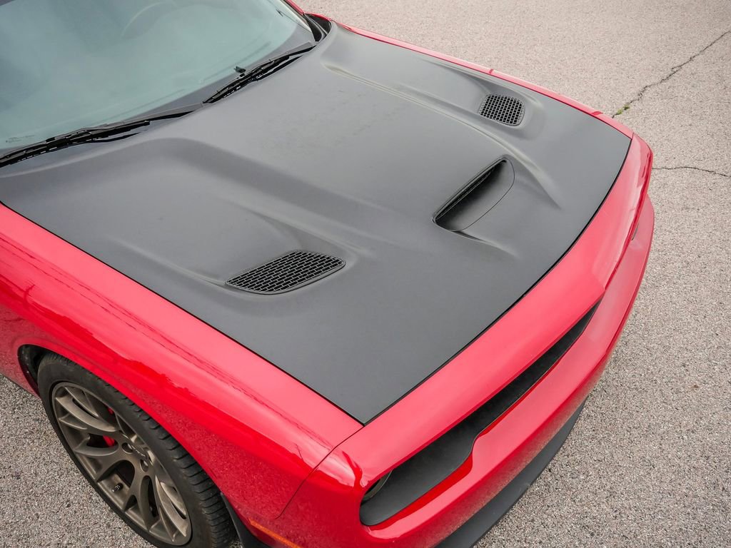 Used 2016 Dodge Challenger SRT Hellcat image 13