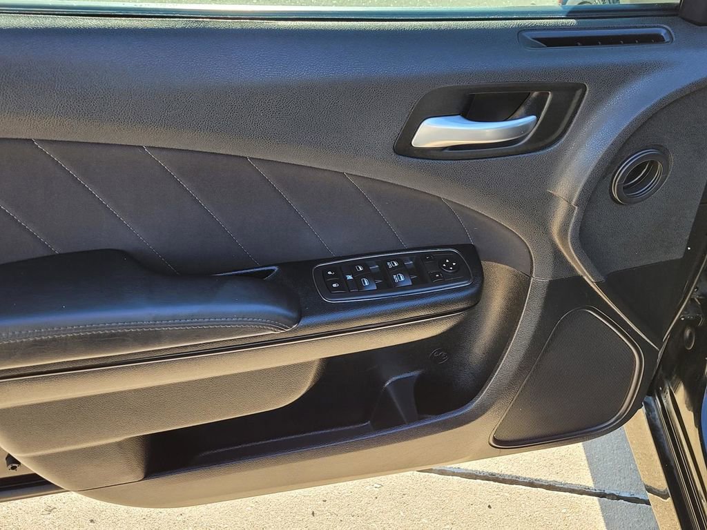 Used 2020 Dodge Charger GT w/ Blacktop Package image 18