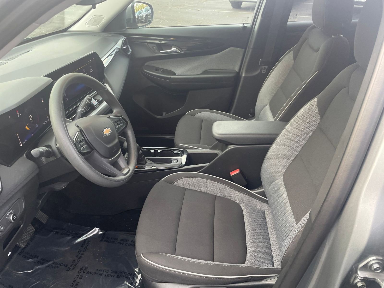 Used 2025 Chevrolet TrailBlazer LT image 23