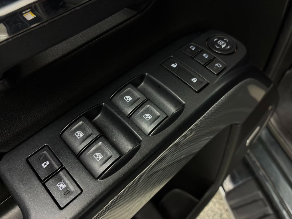 Used 2018 Chevrolet Silverado 1500 LTZ Z71 w/ LTZ Plus Package image 20