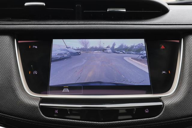 Used 2023 Cadillac XT6 Luxury image 7