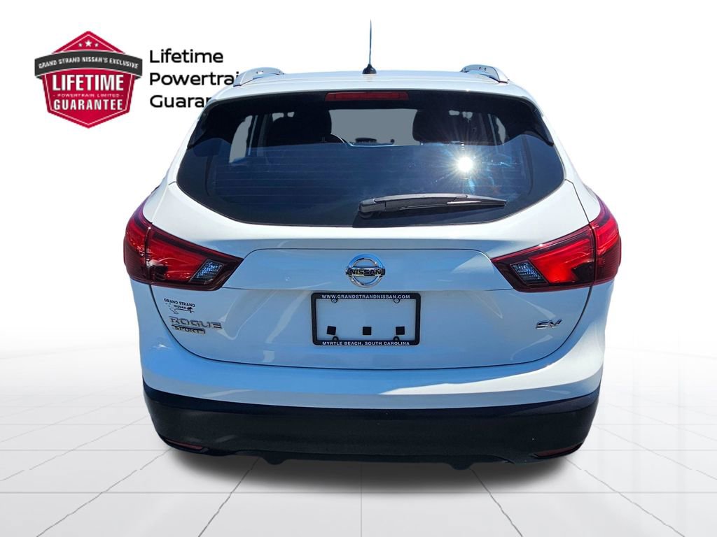 Used 2017 Nissan Rogue Sport SV FWD image 8