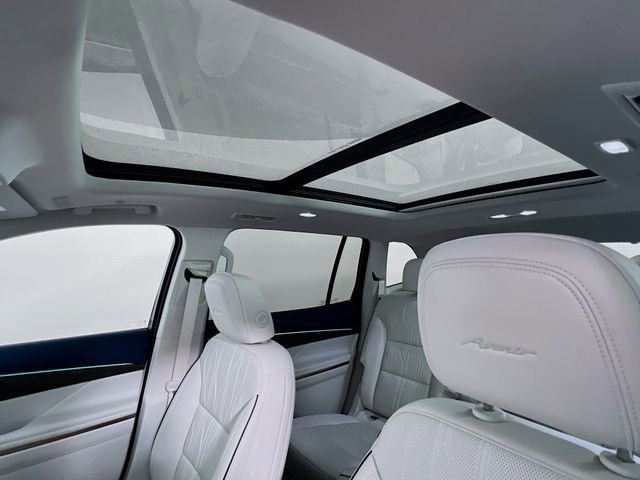 Certified 2025 Buick Enclave Avenir image 22