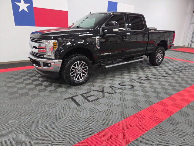 Used 2019 Ford F250 Lariat w/ Lariat Ultimate Package AWD/4WD image 2