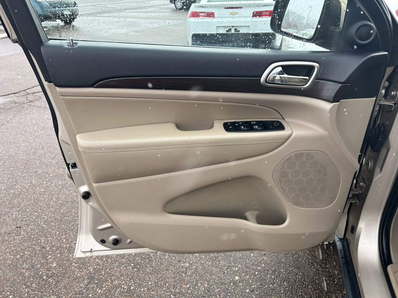 Used 2014 Jeep Grand Cherokee Laredo w/ Quick Order Package 23E image 14