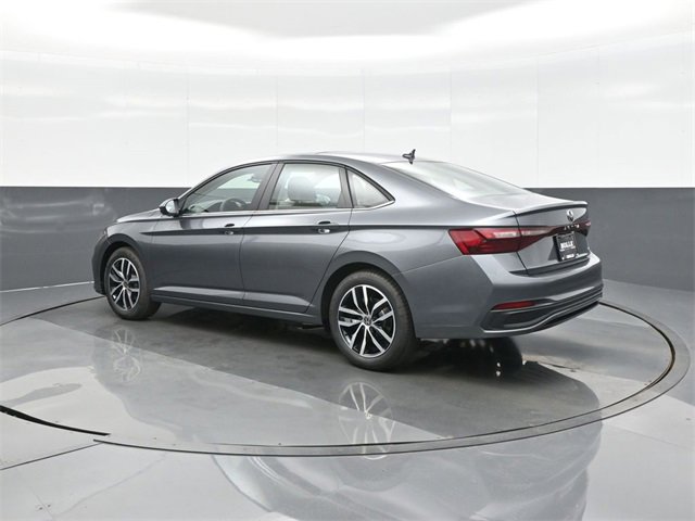 New 2026 Volkswagen Jetta SE image 5