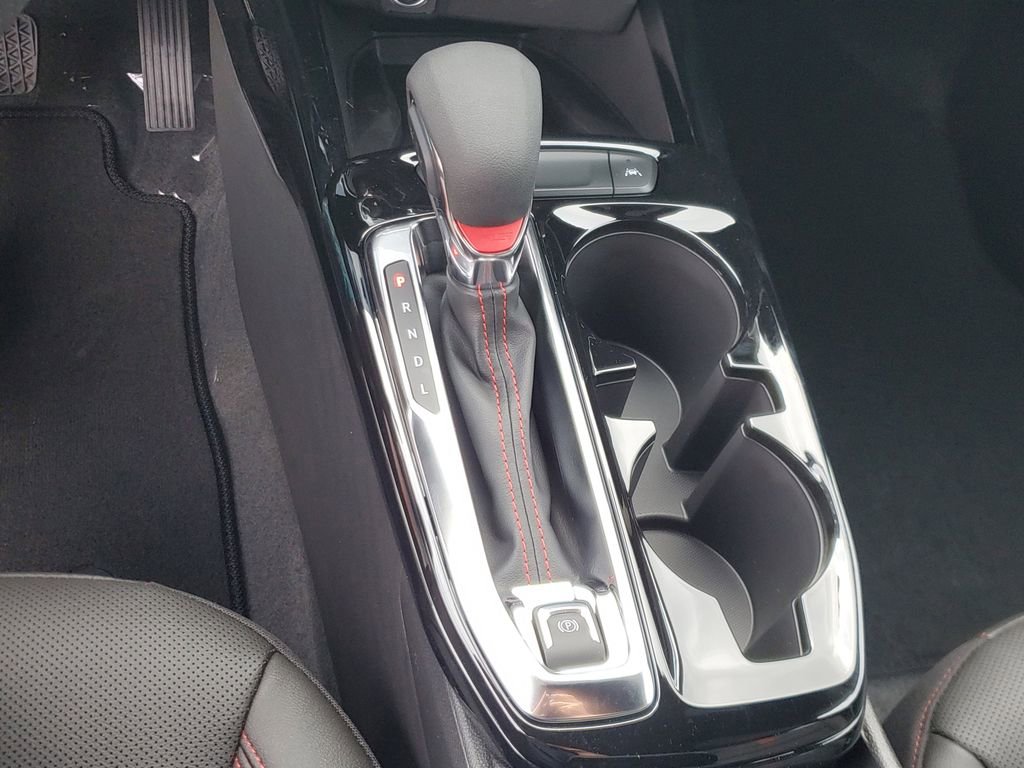 New 2026 Chevrolet Trax RS w/ Sunroof Package FWD image 25