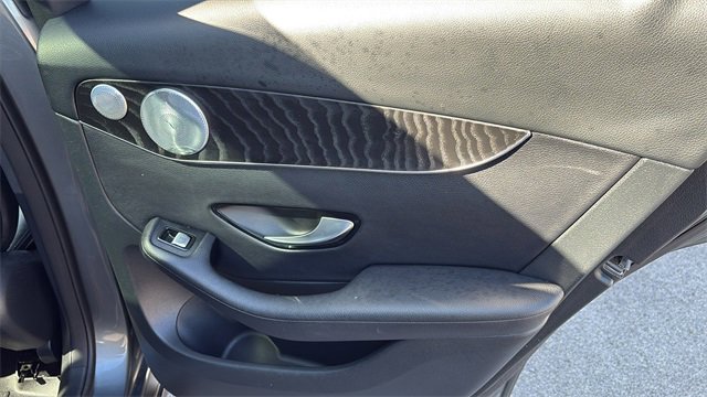 Used 2018 Mercedes-Benz GLC 300 GLC 300 image 29