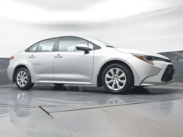 Certified 2026 Toyota Corolla LE image 30