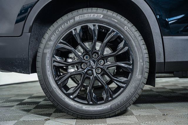 New 2026 Chevrolet Blazer LT w/ LPO, Black Sport Package image 18