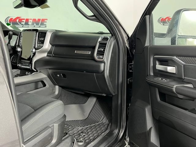New 2026 RAM 2500 Big Horn AWD/4WD image 29