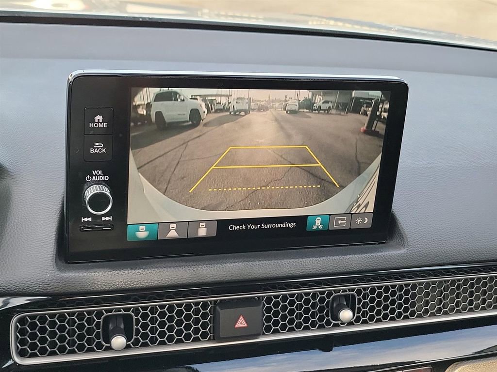 Used 2022 Honda Civic Touring image 7