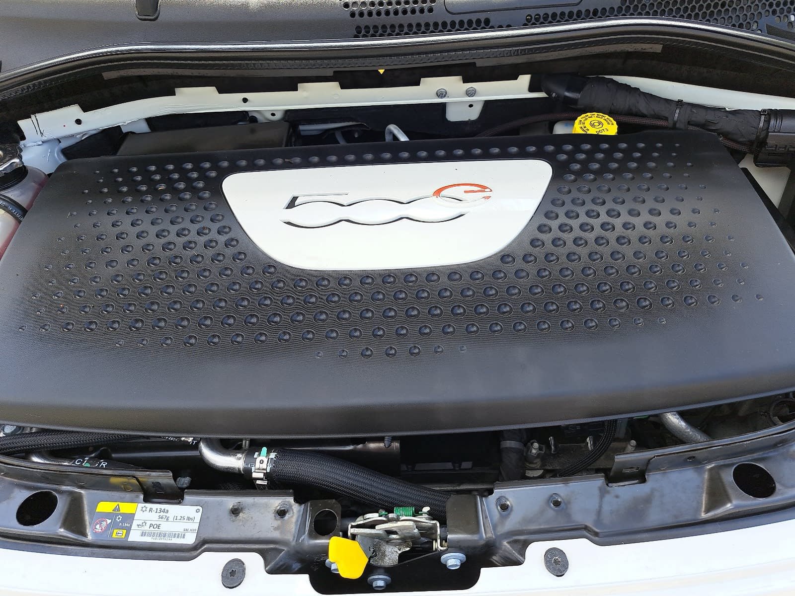 Used 2018 FIAT 500 e w/ Esport Package FWD image 31