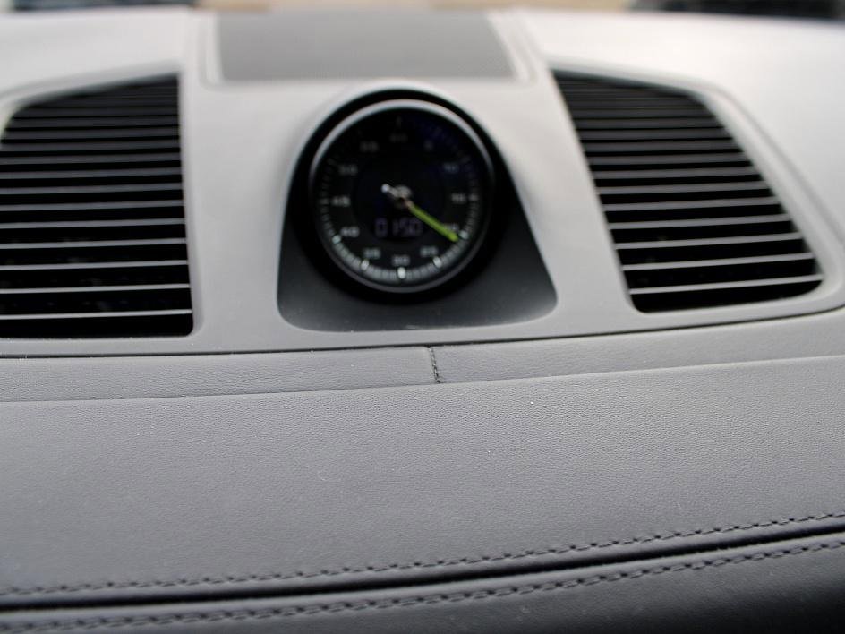 Used 2020 Porsche Cayenne Turbo S image 21