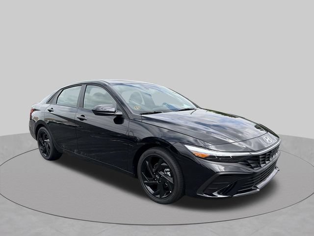 New 2026 Hyundai Elantra SEL Sport FWD image 11