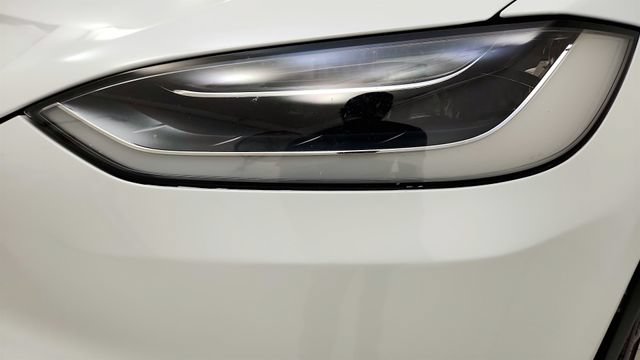 Used 2018 Tesla Model X 75D AWD/4WD image 24