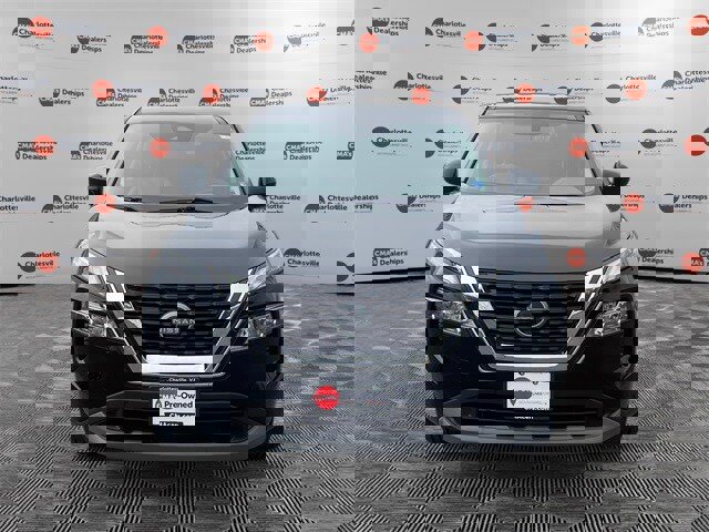 Used 2023 Nissan Rogue SV image 8