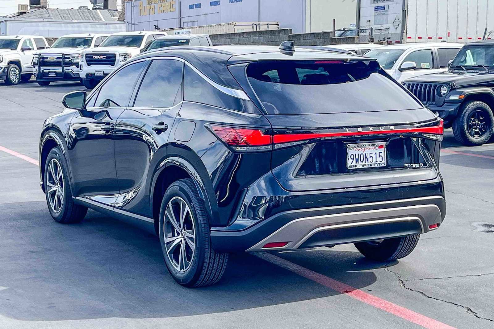 Certified 2025 Lexus RX 350 FWD w/ Technology Package image 2