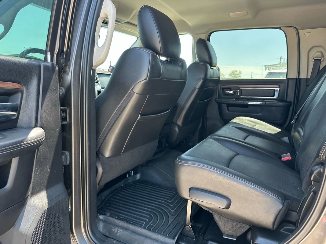 Used 2016 RAM 2500 Laramie w/ Sport Appearance Group AWD/4WD image 28