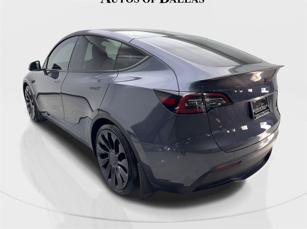Used 2023 Tesla Model Y Performance image 9