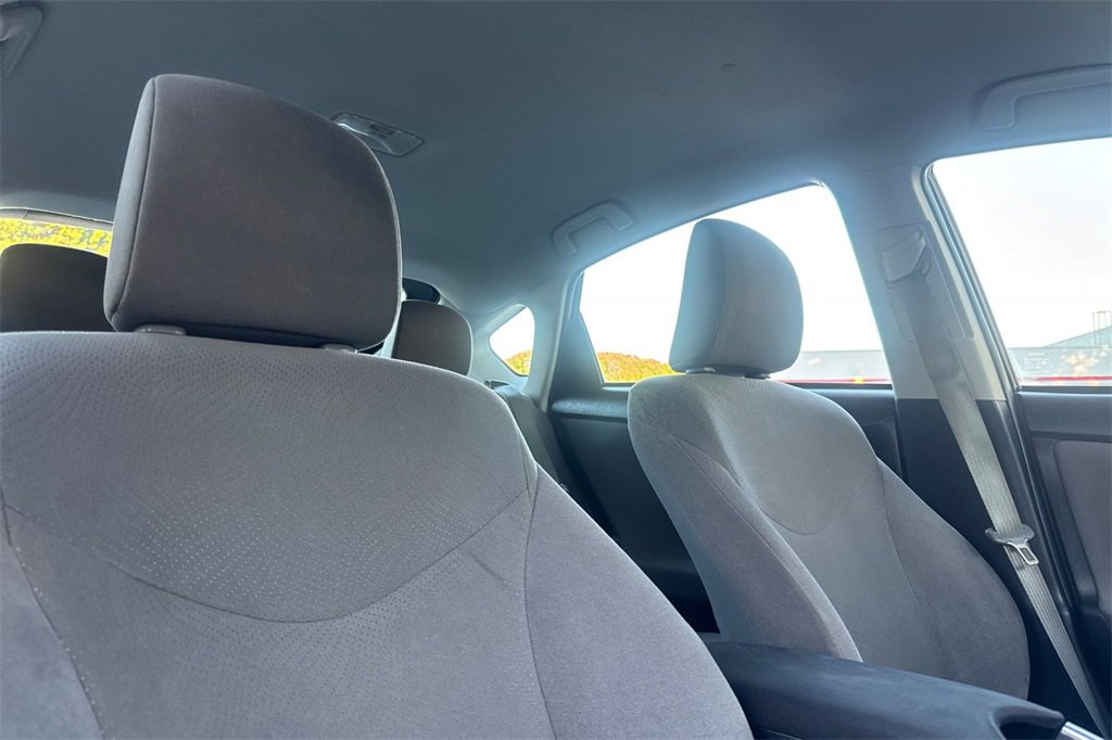 Used 2015 Toyota Prius Base image 16