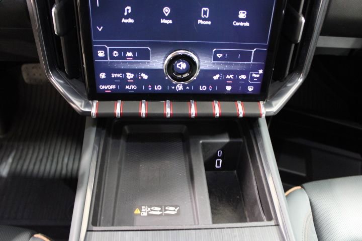 Certified 2024 GMC Acadia AT4 w/ Luxury Package image 29