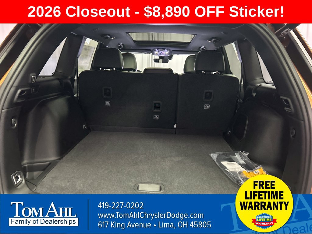 New 2026 Jeep Grand Cherokee Limited w/ Limited Altitude Package AWD/4WD image 23
