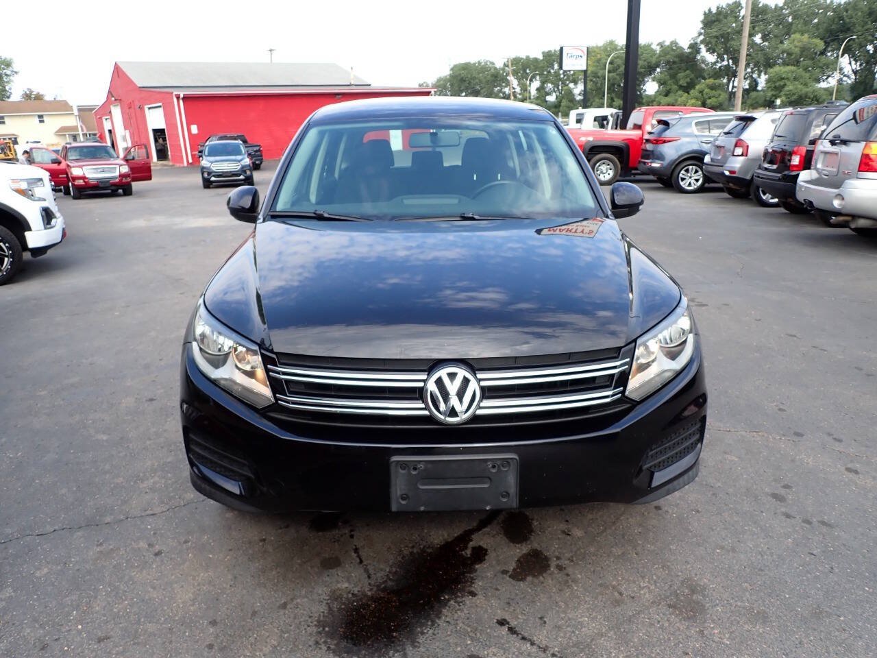 Used 2014 Volkswagen Tiguan S AWD/4WD image 2