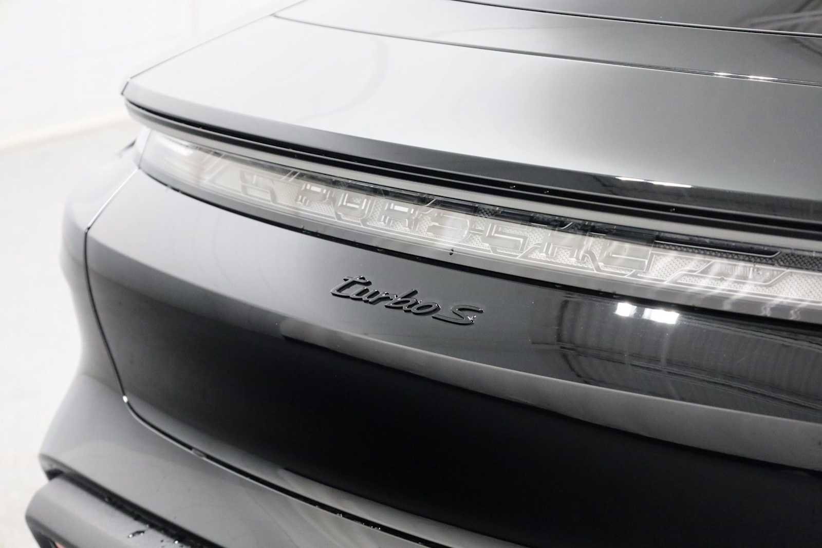 New 2025 Porsche Taycan Turbo image 8