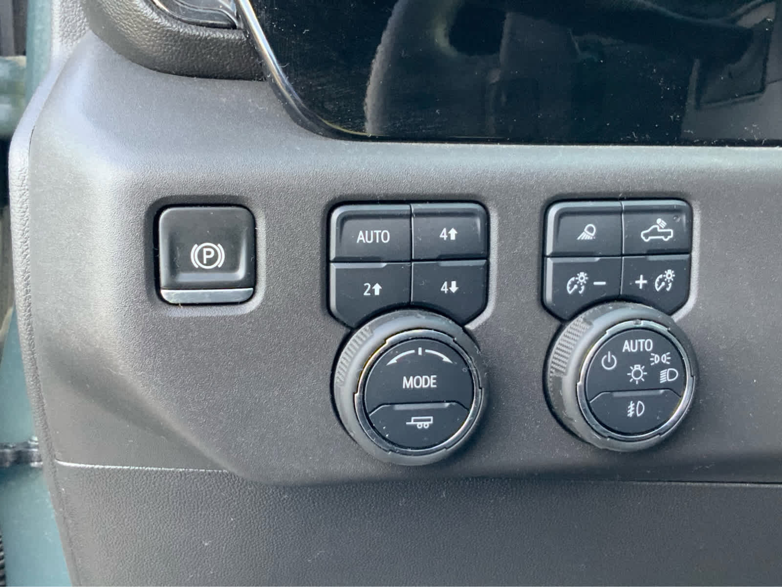 Certified 2025 Chevrolet Silverado 1500 ZR2 image 52