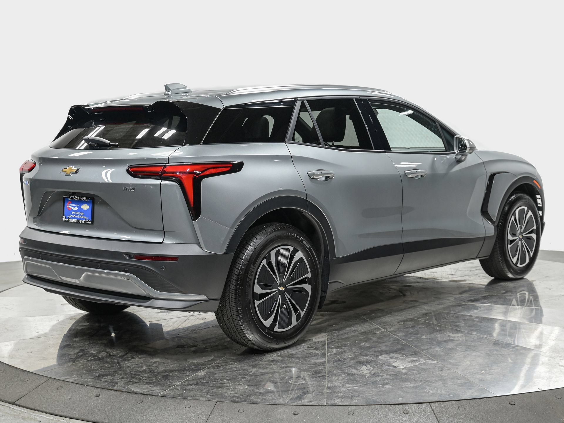 Used 2024 Chevrolet Blazer EV LT AWD/4WD image 7
