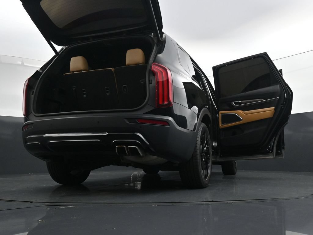 Used 2022 Kia Telluride SX w/ Nightfall Edition Package AWD/4WD image 43