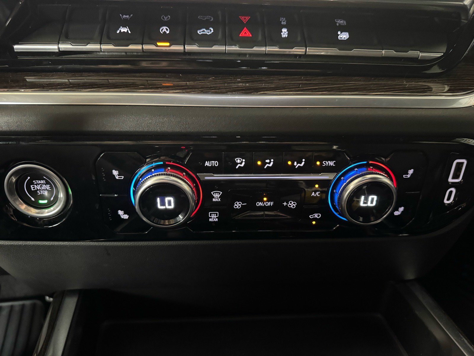 Used 2023 GMC Sierra 1500 Elevation AWD/4WD image 22