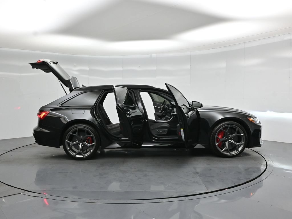 Used 2026 Audi RS 6 performance AWD/4WD image 3