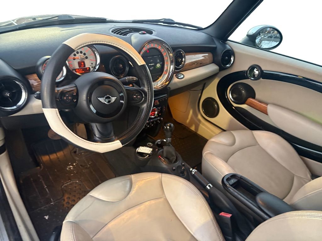Used 2012 MINI Cooper Convertible image 12