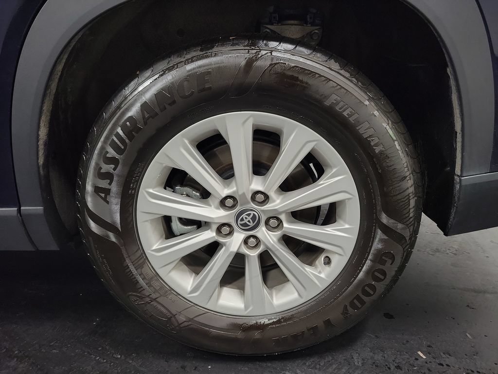 Used 2024 Toyota Grand Highlander AWD image 10