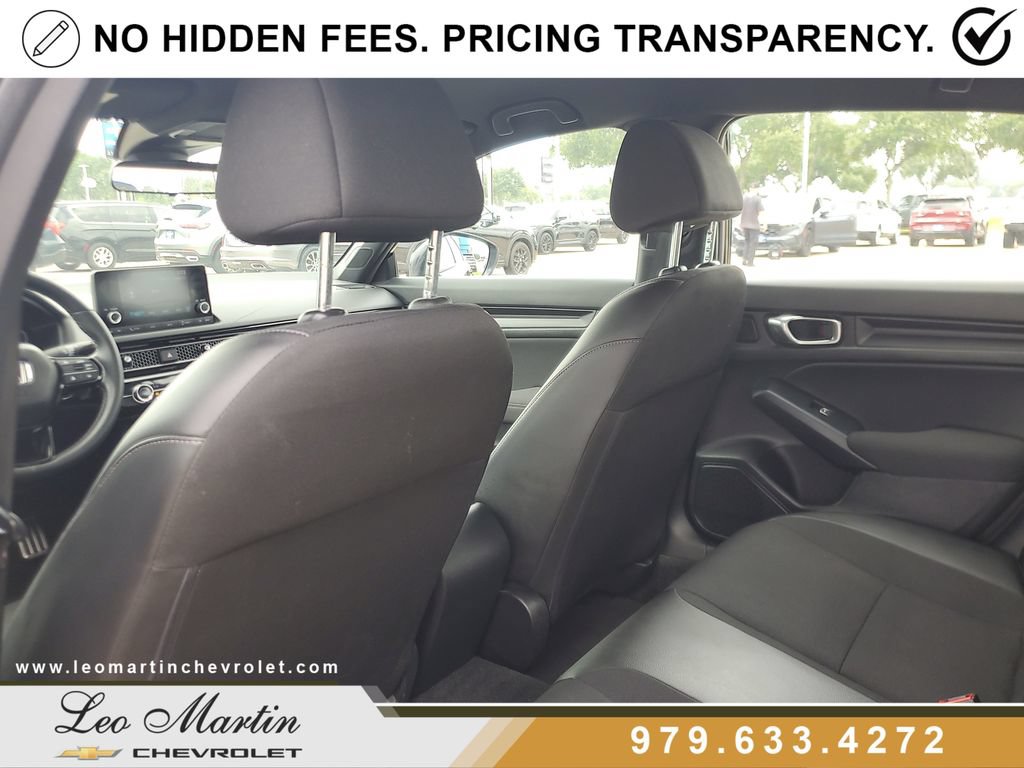 Used 2025 Honda Civic Sport image 10